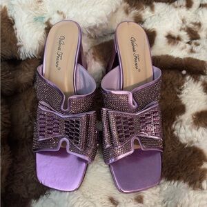 Valenti Franco Women's Lavender Embellished Mules